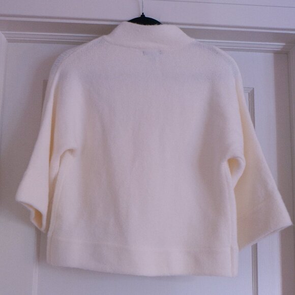 Womens White XS Cropped Cardigan with Large Buttons - Picture 2 of 3